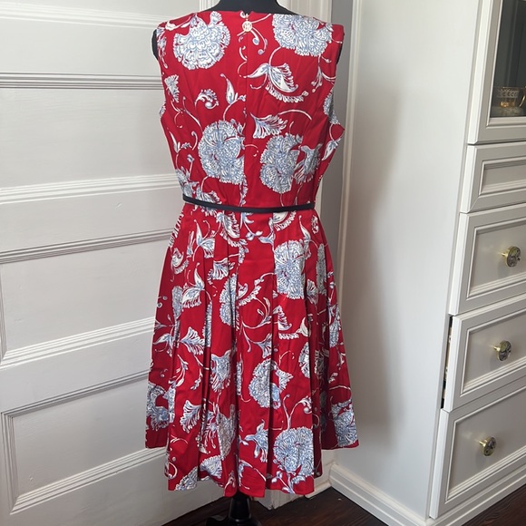 TOMMY HILFIGER RED FLORAL WOMENS DRESS SIZE 10. NEW WITHOUT TAGS - Picture 5 of 13